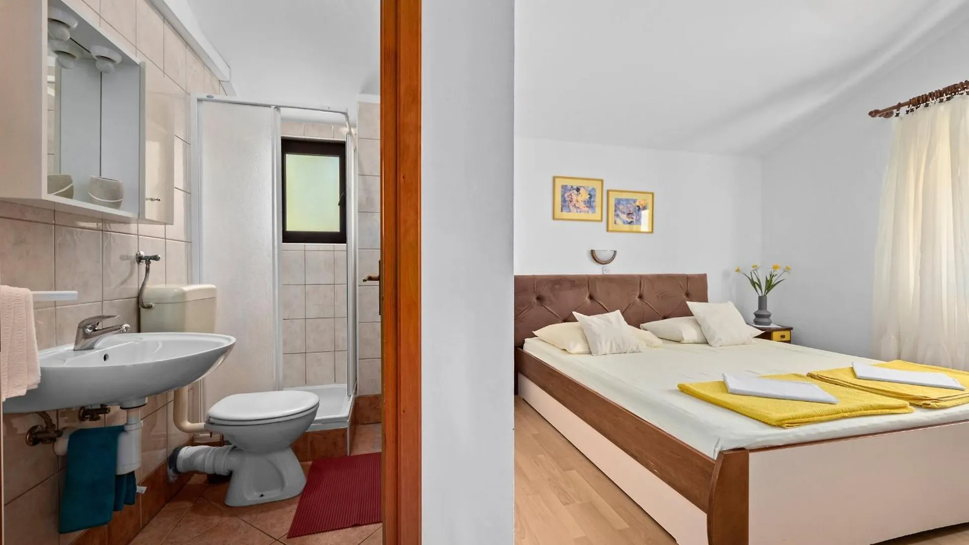 Anamar Apartments & Rooms