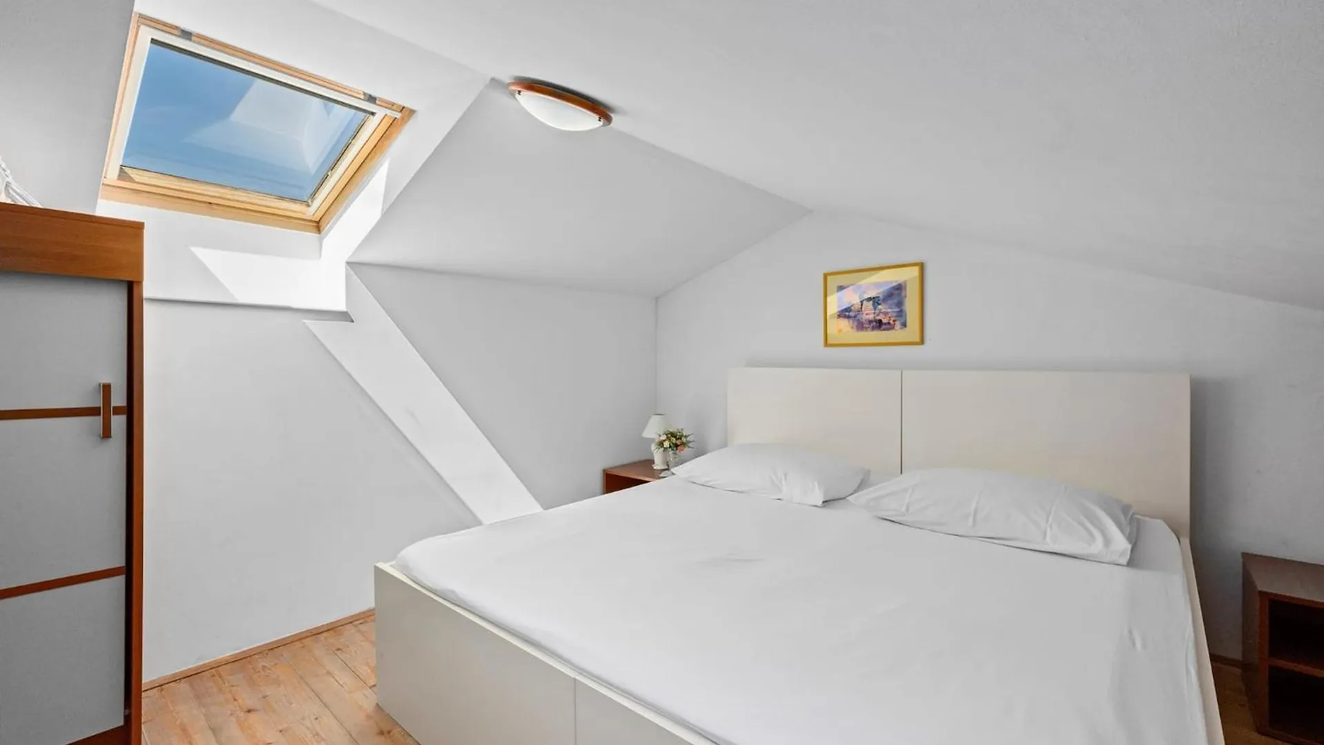 Anamar Apartments & Rooms Supetarska Draga