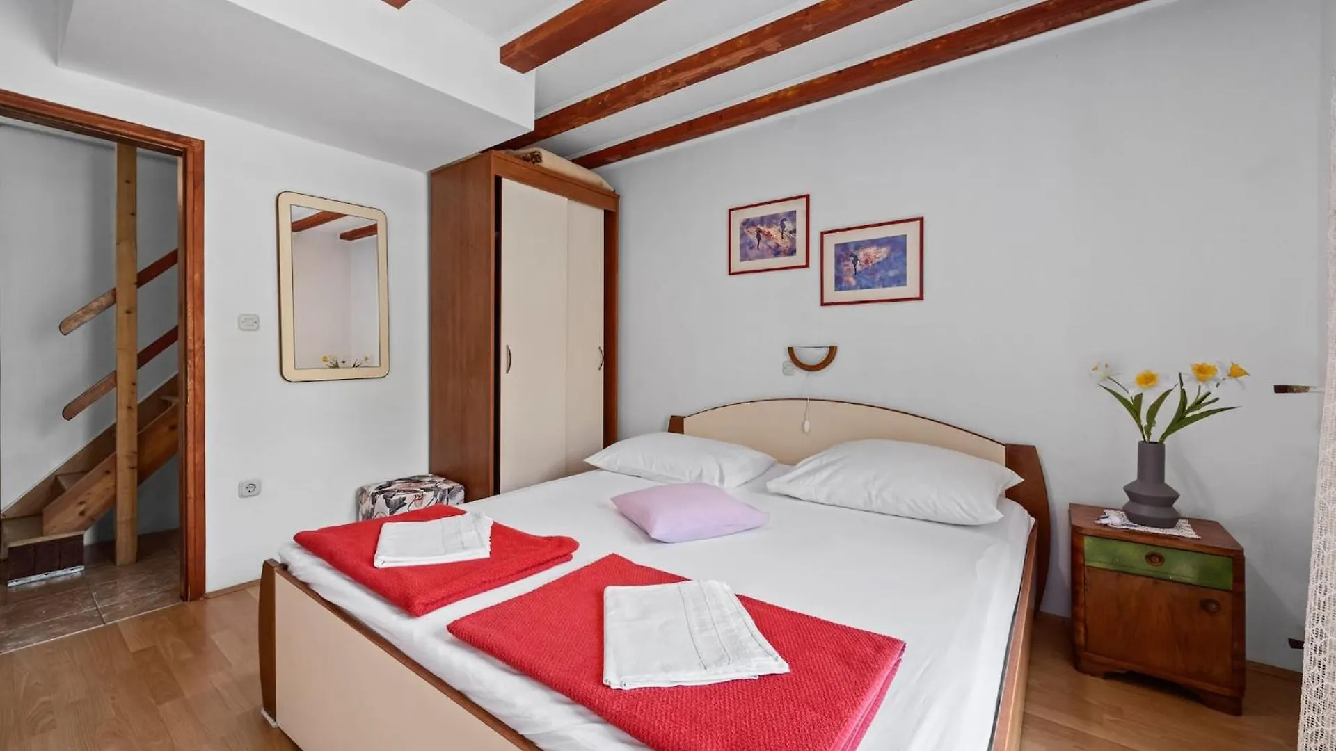 Guest house Anamar Apartments & Rooms Supetarska Draga