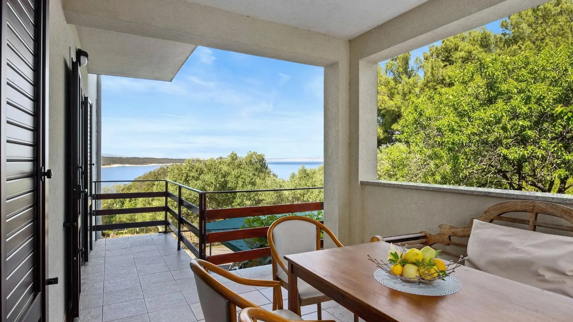 Guest house Anamar Apartments & Rooms Supetarska Draga