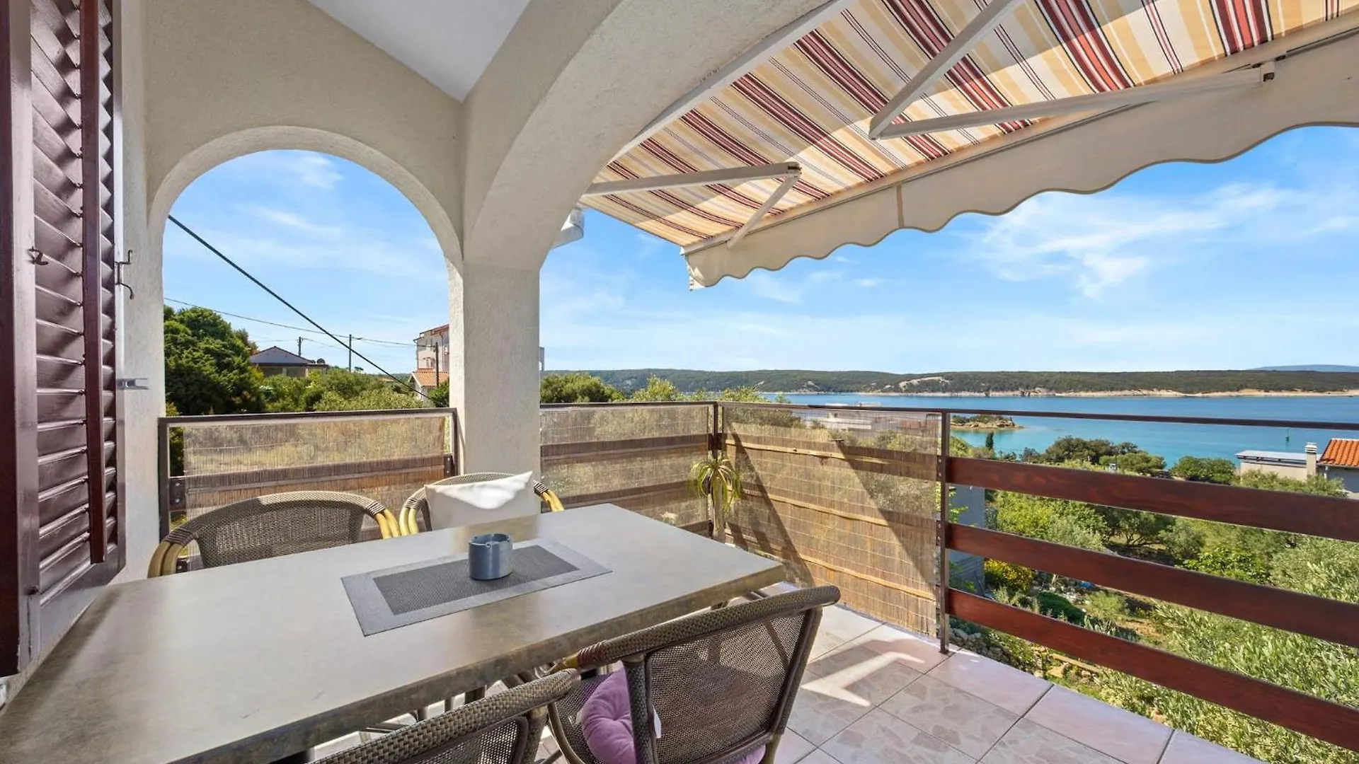 Anamar Apartments & Rooms Supetarska Draga 0*,  Croatia